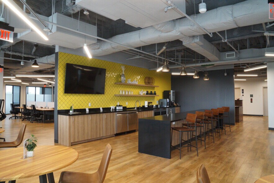More Photos Of 10490 Little Patuxent Pky, Columbia Coworking Space