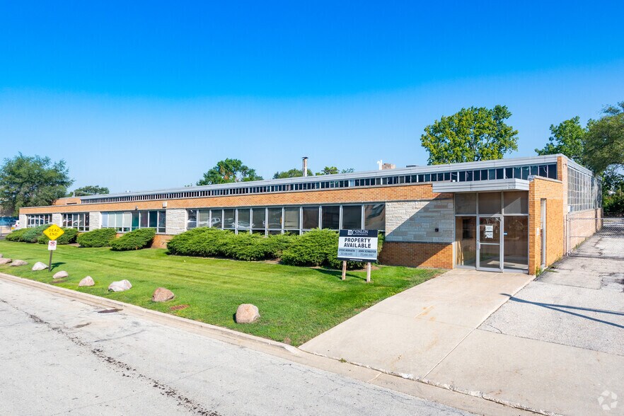 Primary Photo Of 9520 Ainslie St, Schiller Park Warehouse For Sale