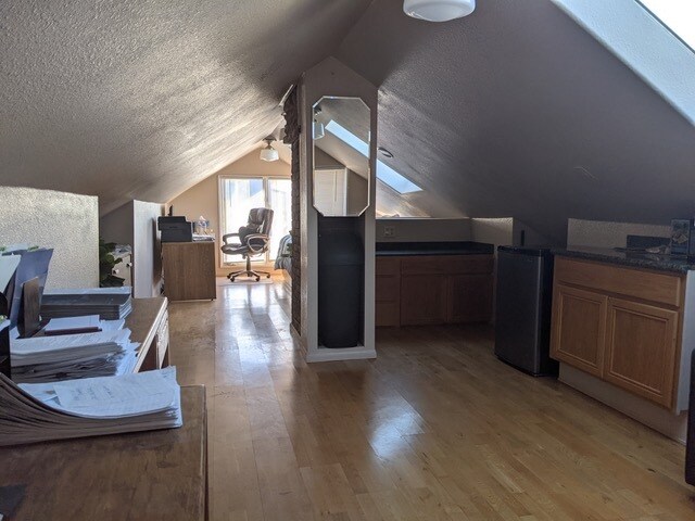 More Photos Of 2757 Foothill Blvd, La Crescenta Freestanding For Sale