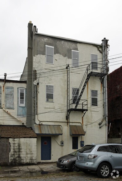 More Photos Of 3506 Washington Ave, Newport News Storefront Retail Residential For Lease