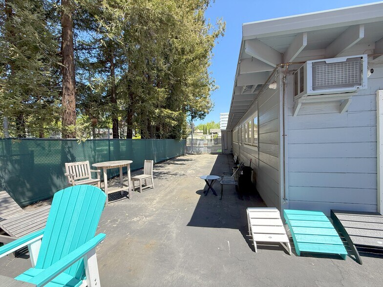 More Photos Of 5084 El Camino Real, Los Altos Freestanding For Sale