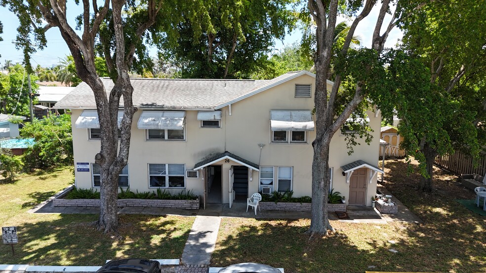More Photos Of 26 SE 13th Ter, Dania Beach Apartments For Sale