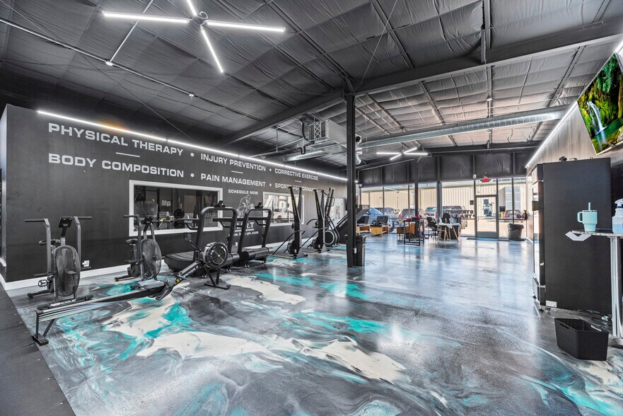 More Photos Of 11703-11711 Spring Cypress Rd, Tomball Unknown For Lease