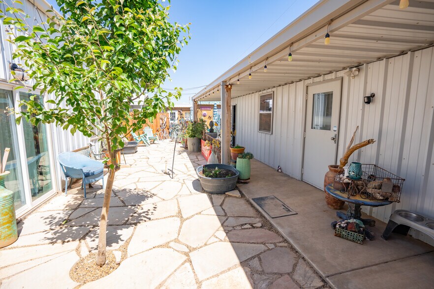 More Photos Of 5904 W Highway 80, Midland Warehouse For Sale