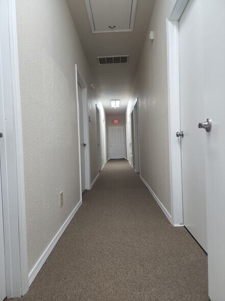 More Photos Of 214 N Oklahoma Ave, Shawnee Medical For Lease