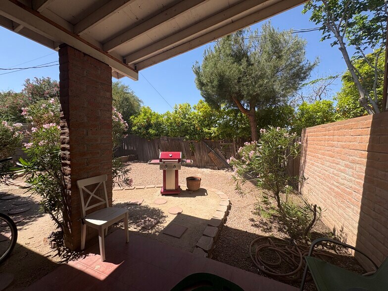 More Photos Of 2538 N 52nd St, Phoenix Multifamily For Sale