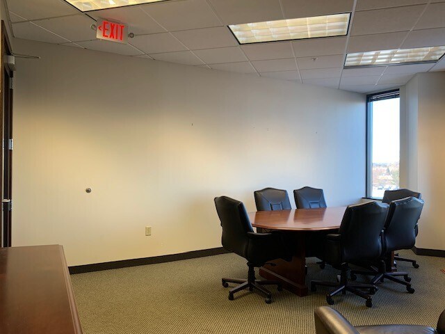 More Photos Of 11455 Viking Dr, Eden Prairie Medical For Lease