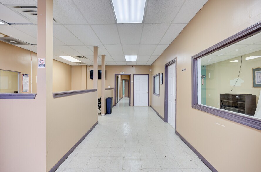 More Photos Of 19953 Conant St, Detroit Medical For Sale