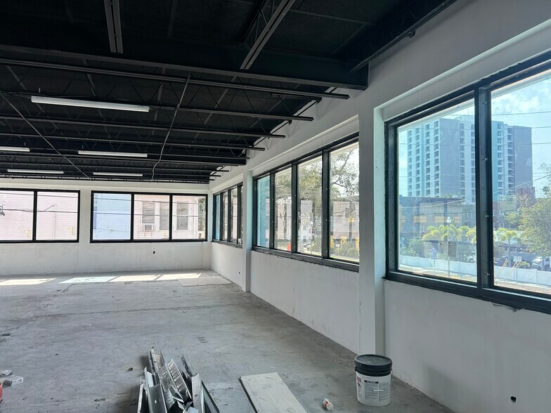 More Photos Of 433 4th St N, Saint Petersburg Medical For Lease