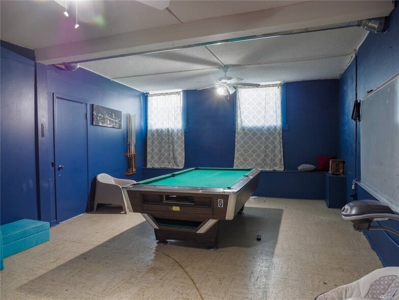 More Photos Of 1300 Foster ave, Bridgeport Religious Facility For Sale