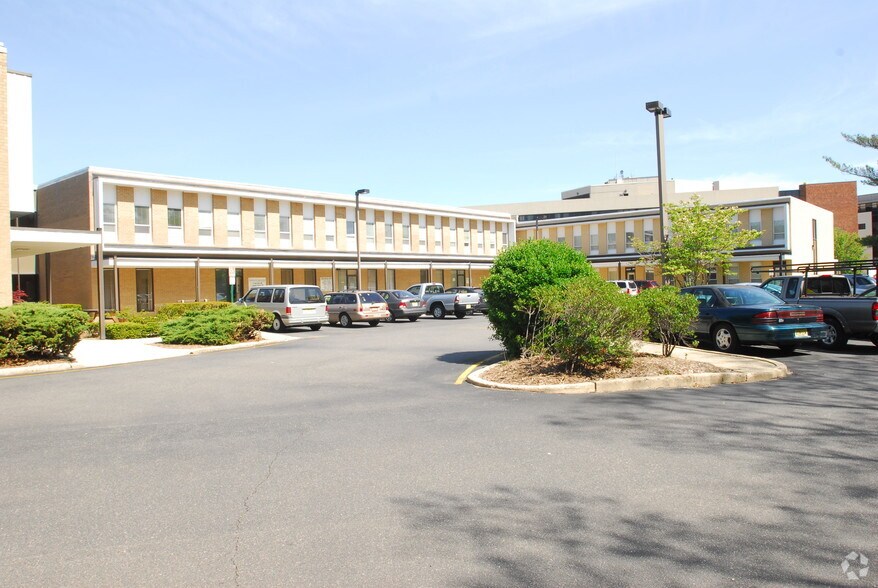 More Photos Of 9 Hospital Dr, Toms River Medical For Sale