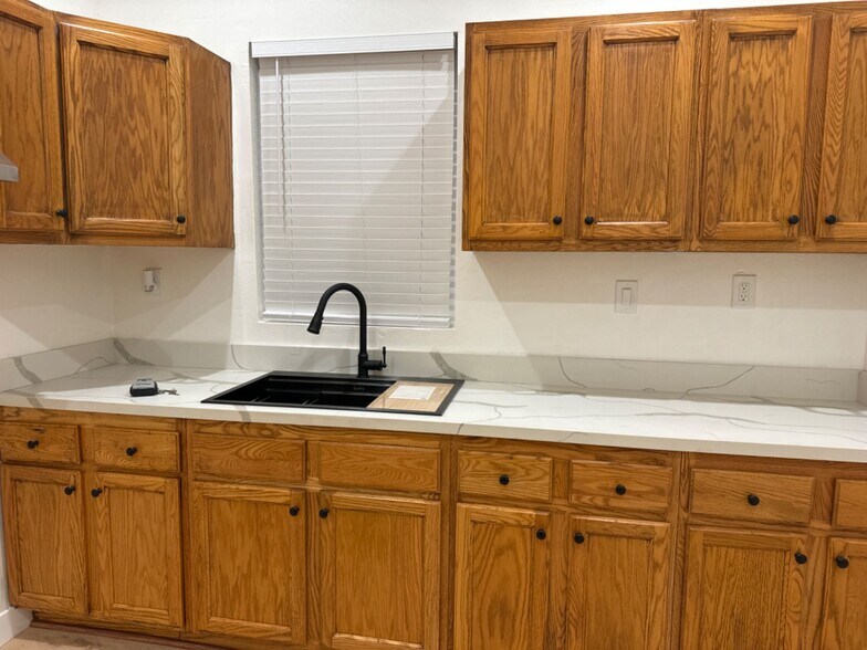 More Photos Of 451 S Breed St, Los Angeles Apartments For Sale