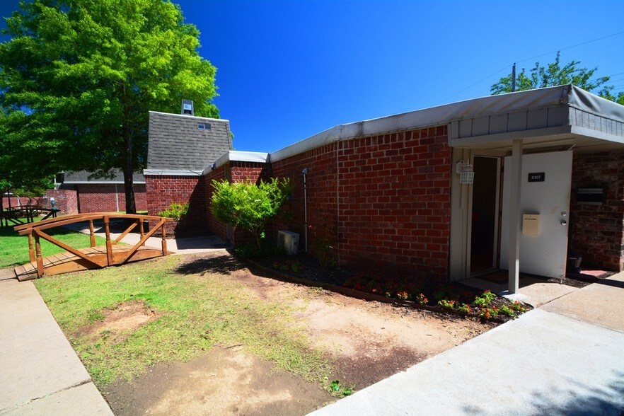 More Photos Of 3218 S 93rd East Ave, Tulsa Apartments For Sale