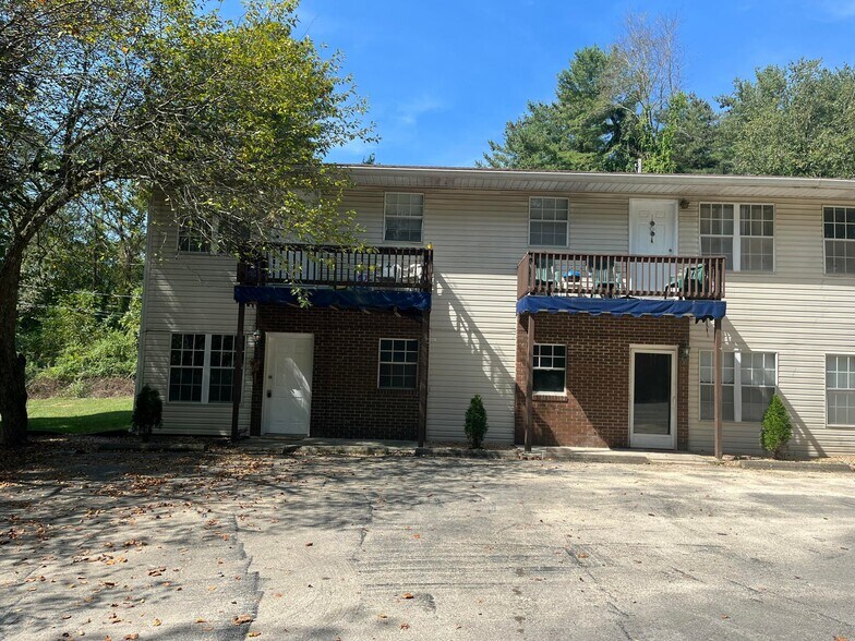 More Photos Of 105 Loveless Ln, Somerset Apartments For Sale