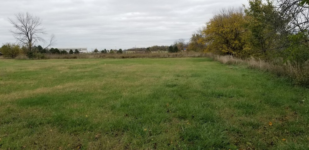 More Photos Of 900 N Union St, Dwight Restaurant For Sale