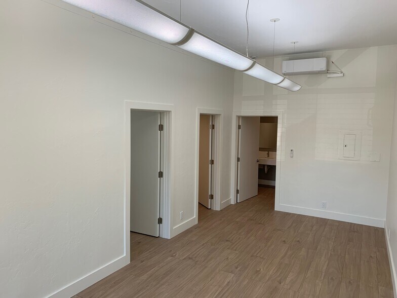 More Photos Of 2130 4th St, San Rafael Office Residential For Lease