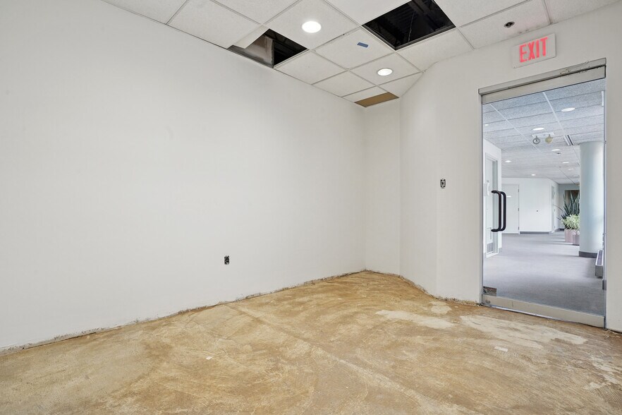 More Photos Of 2740 NJ-10 Suite #201, Morris Plains Office For Sale