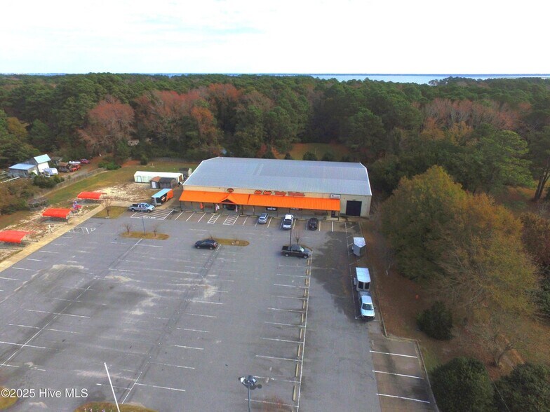 More Photos Of 8739 Caratoke Hwy, Harbinger General Retail For Sale