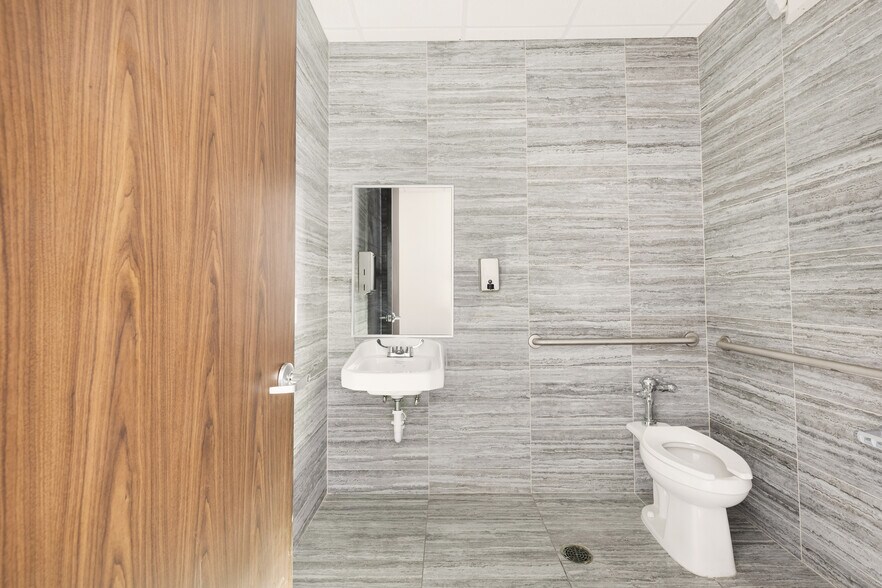 More Photos Of , Katy Industrial For Sale