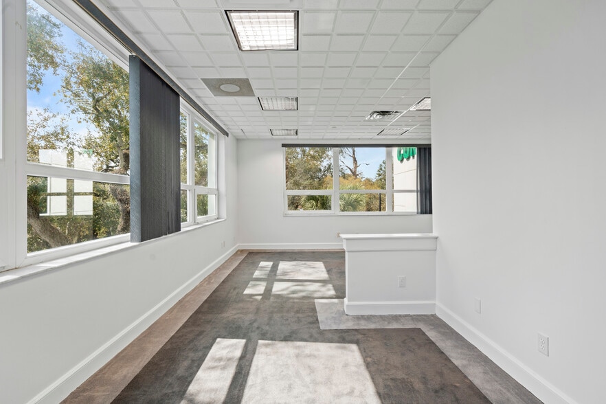 More Photos Of 1735 W Hibiscus Blvd, Melbourne Medical For Lease