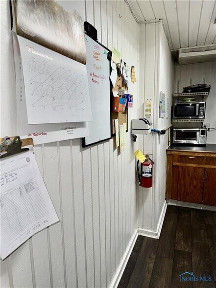 More Photos Of 14475 Power Dam Rd, Defiance Sports And Entertainment For Sale