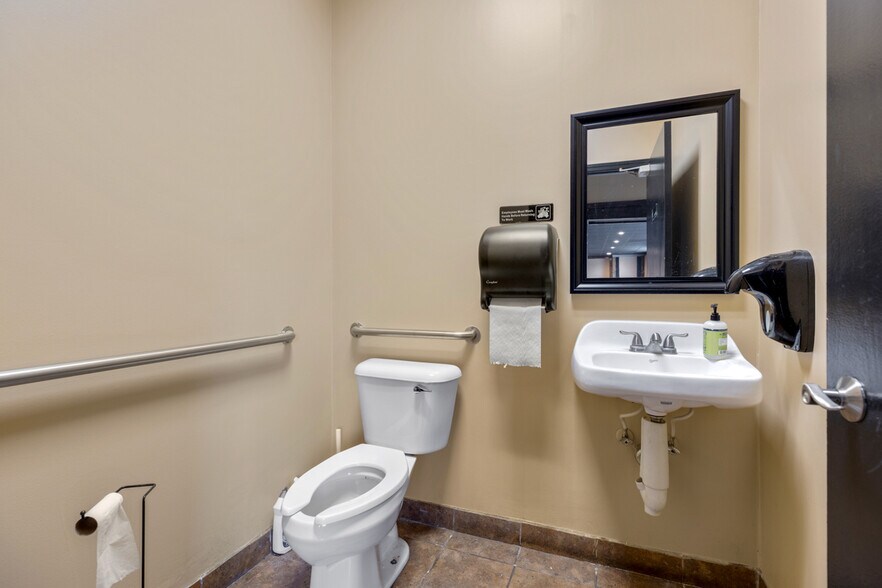 More Photos Of 700 Northwest Hwy, Fox River Grove General Retail For Sale