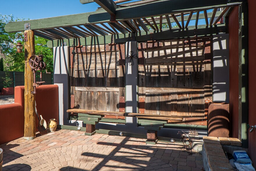 More Photos Of 110 Oak Creek Blvd, Sedona Specialty For Sale