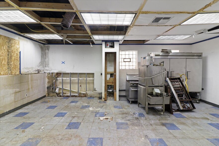 More Photos Of 2254-60 N 3rd St, Philadelphia Office For Sale