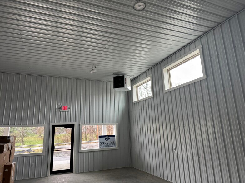 More Photos Of 4547 Mogadore Rd, Kent Manufacturing For Lease