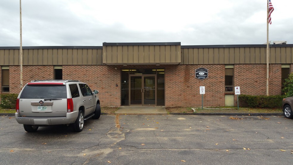 More Photos Of 81 Fitzgerald Dr, Jaffrey Light Manufacturing For Lease