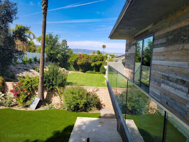 More Photos Of 7501 Linley Ln, Canoga Park Specialty For Sale