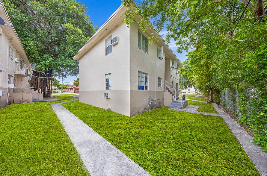 More Photos Of 931 SW 3rd St, Miami Apartments For Sale