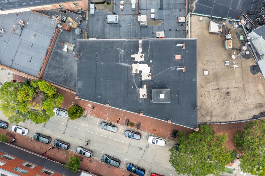 More Photos Of 21 Pleasant St, Malden Loft Creative Space For Lease