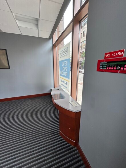 More Photos Of 95 Kneeland St, Boston Apartments For Lease
