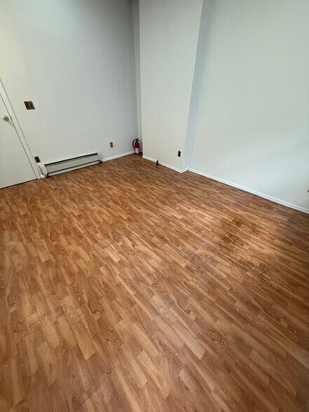 More Photos Of 64-03 Roosevelt Ave, Woodside Storefront Retail Office For Lease