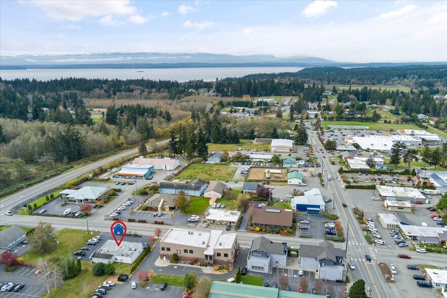 More Photos Of 5589 Harbor Road Rd, Freeland Office Residential For Sale