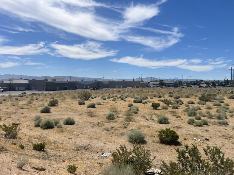 More Photos Of Bear Valley Rd @ Hesperia Road, Victorville Land For Sale