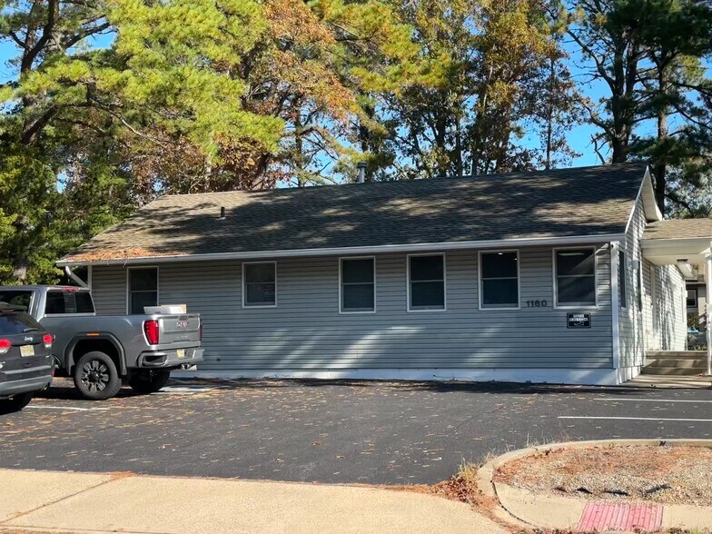 Primary Photo Of 1160 Beacon Ave, Manahawkin Medical For Lease