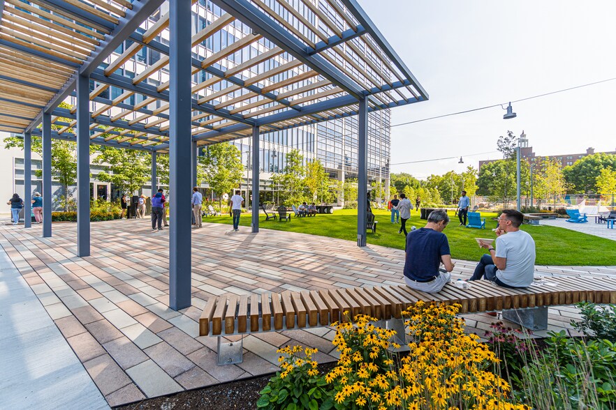 More Photos Of 561 Windsor St, Somerville Office For Lease