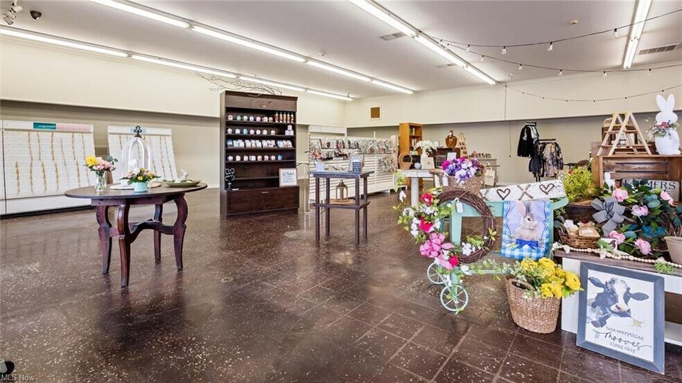 More Photos Of 22 3rd st, Frazeysburg Storefront For Sale