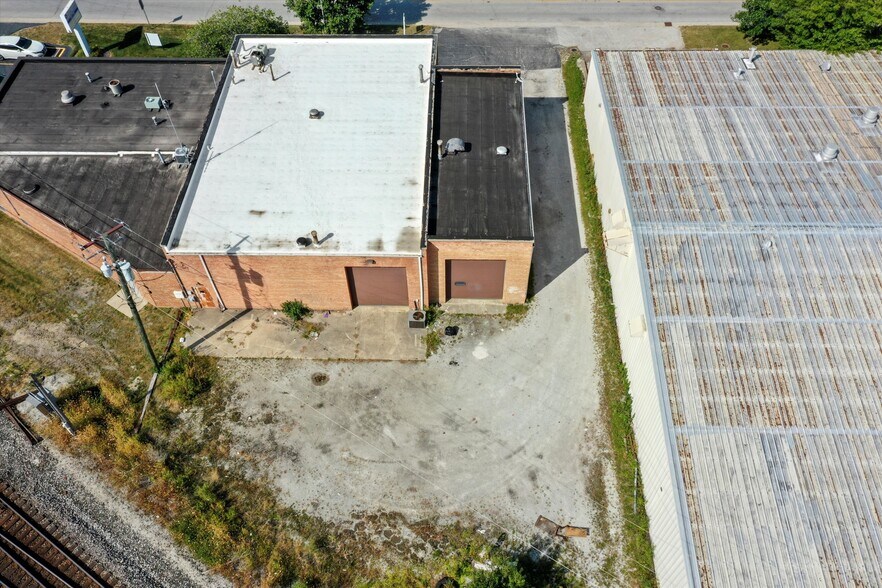 More Photos Of 4135 W 123rd St, Alsip Warehouse For Lease