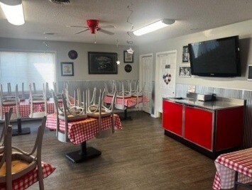 More Photos Of 101 W South St, Durand Restaurant For Sale