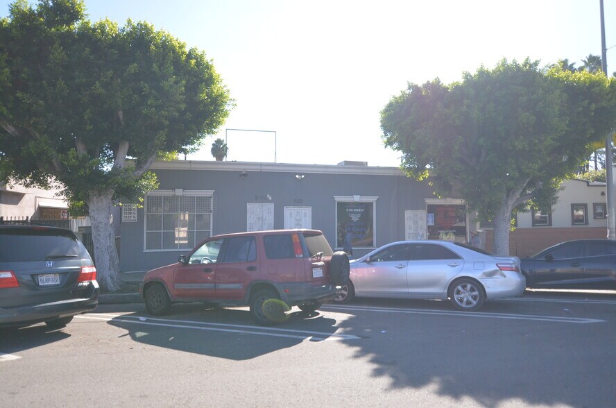 More Photos Of 5120 Huntington Dr S, Los Angeles General Retail For Lease