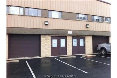 More Photos Of 401 Center St, Mount Airy Light Distribution For Sale