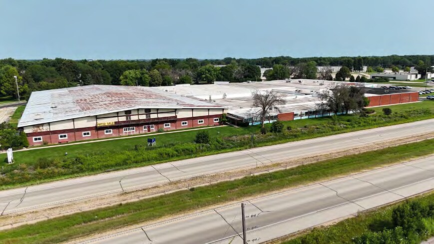 More Photos Of 301 Broadway Dr, Sun Prairie Food Processing For Sale