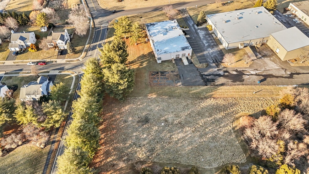 More Photos Of 2 Pheasant Run, Newtown Research And Development For Sale