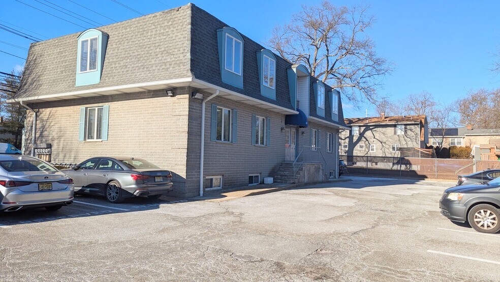 More Photos Of 875 Lincoln Ave, Glen Rock Medical For Lease