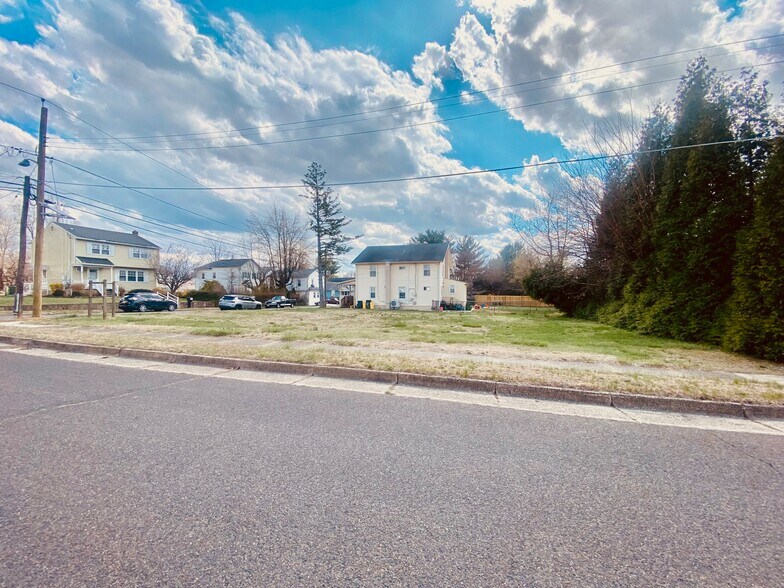 More Photos Of 6136 Magnolia Ave, Pennsauken Apartments For Sale