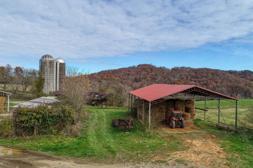 More Photos Of 311 Ross Cemetery Rd, Rocky Top Land For Sale