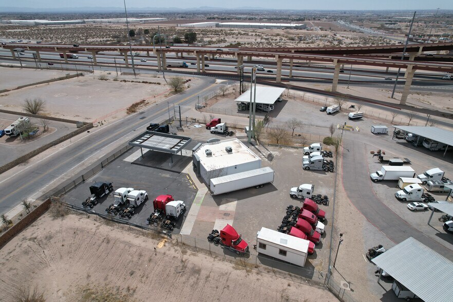 More Photos Of 1421 Rv Dr, El Paso Contractor Storage Yard For Lease